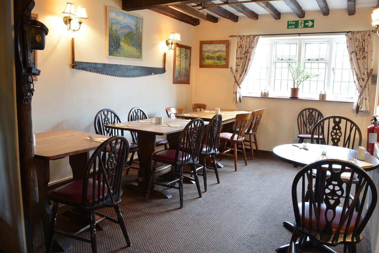 Two Sawyers Locanda Pett